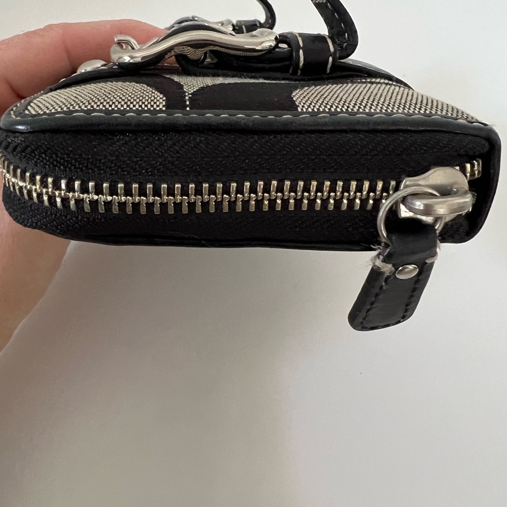 Coach Zip-around Wallet - Picture 3 of 7